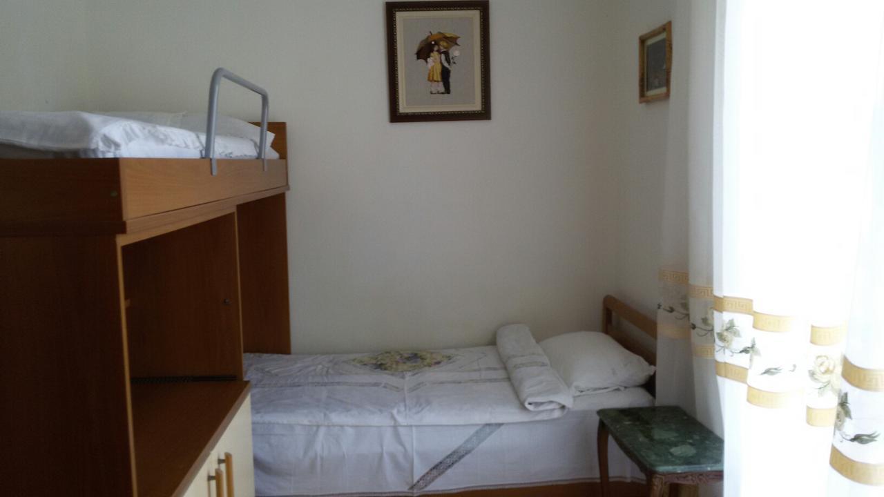Apartment Botanicheskiy Sad Sutomore Exterior foto